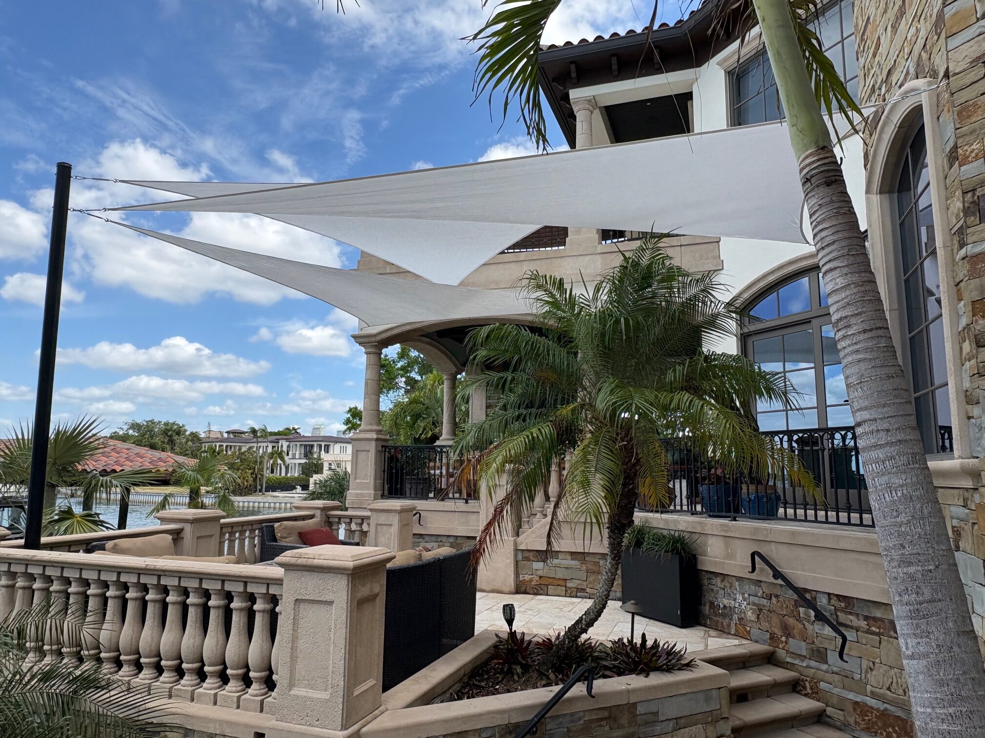 UV-Blocking Patio Fabric Systems: The Smart Upgrade for Tampa Bay Outdoor Living